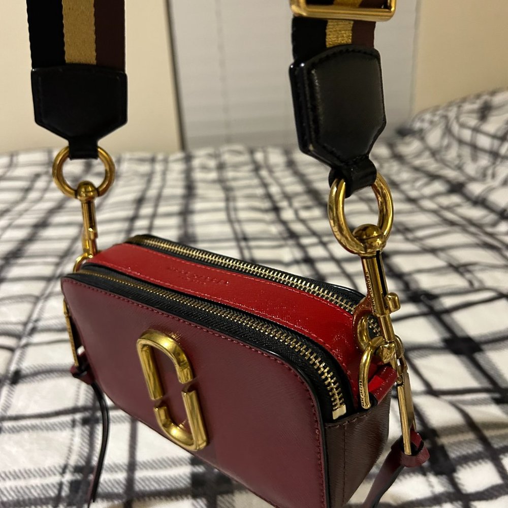 MARC JACOBS "The Utility Snapshot" Crossbody with Double-Zip Compartment..